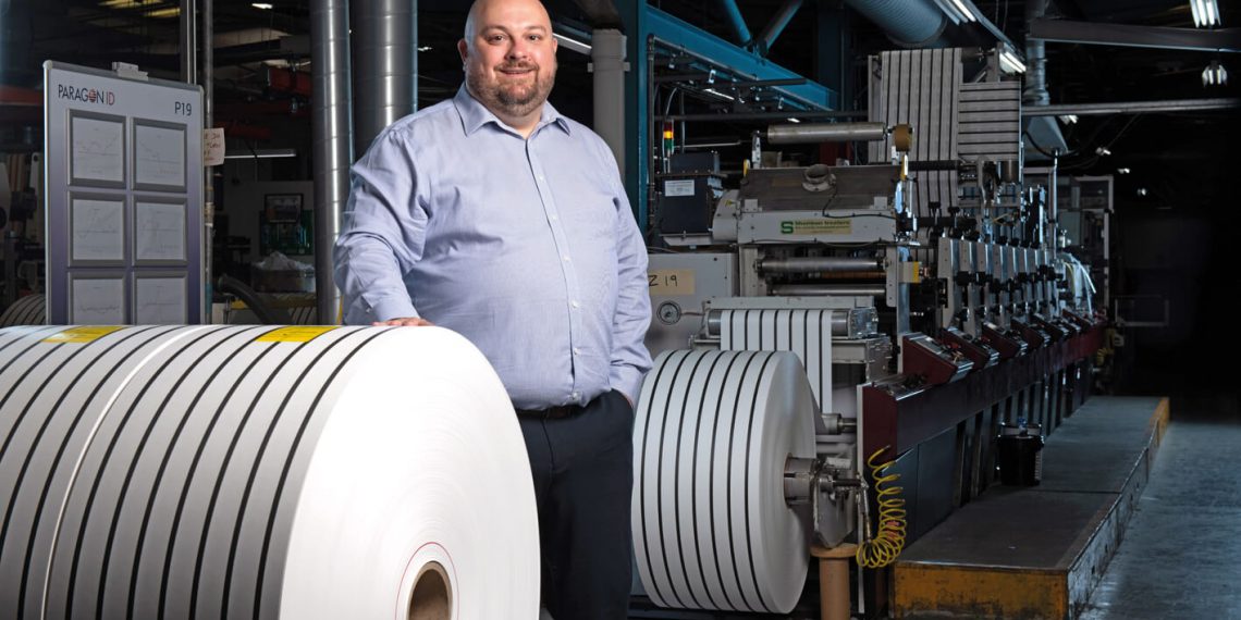 Paragon ID UK, Fujifilm LuXtreme LED UV kürleme ile güç tüketimini %80 azalttı