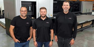 Sürdürülebilirlik ve inovasyonla yerel üretimyeteneklerini geliştirmek içinFujifilm Acuity Ultra Hybrid LED’e yatırım