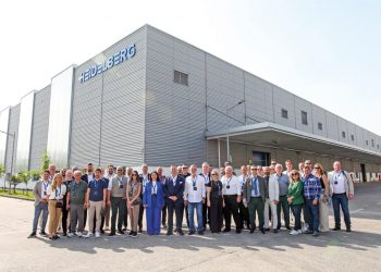 HEIDELBERG Türkiye’den güç gösterisiTürk matbaacılar HEIDELBERG organizasyonu ile Çin’deydiler