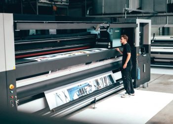 Fujifilm Acuity Ultra R2 teknolojisiyle artan baskı kalitesi ve üretkenlik