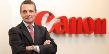 Canon Eurasia Ülke Direktörü Alexandre Emeryk, kapsayıcı liderliğiyle dünyanın en etkili isimleri arasında