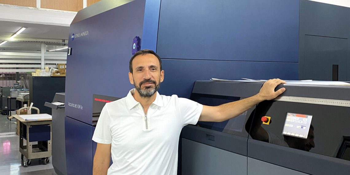 Konica Minolta’nın yüksek kaliteli dijital baskı makinesiAccurioJet KM-1eTürkiye’de ilk olarak Arena Dijital’e kuruldu