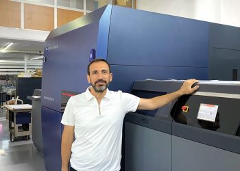 Konica Minolta’nın yüksek kaliteli dijital baskı makinesiAccurioJet KM-1eTürkiye’de ilk olarak Arena Dijital’e kuruldu