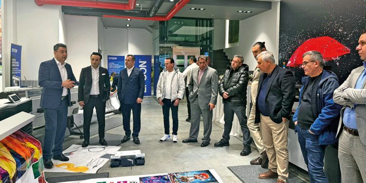 Lidya Grup yeni Epson teknolojilerini sektör profesyonelleri ile buluşturdu