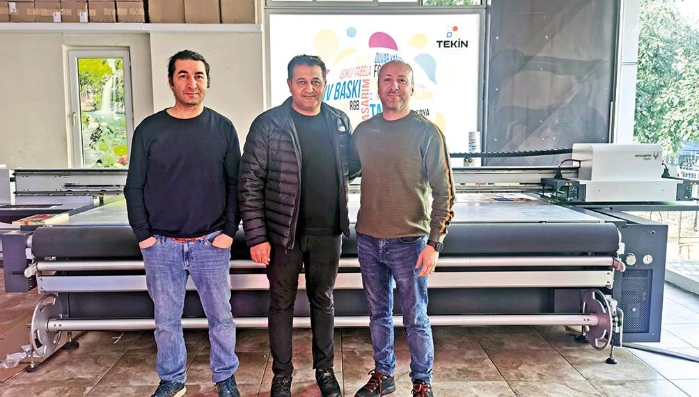 Tekin Reklam,UV baskının avantajlarına swissQprint Nyala ile ulaştı