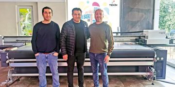 Tekin Reklam,UV baskının avantajlarına swissQprint Nyala ile ulaştı