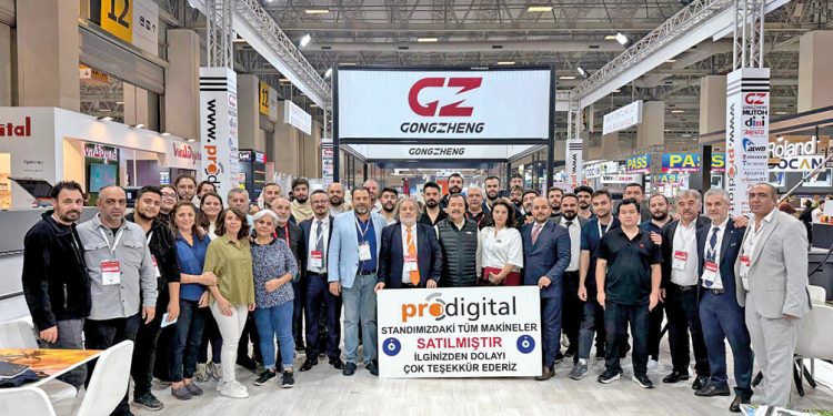 Prodigital 35. yılında35 makine ileSign İstanbul Fuarı’nda