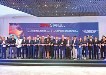 SIGN İstanbul 2026 canlı gösteriler ve yoğun ziyaretçi ilgisiyle dikkati çekti